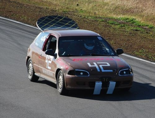 Illustration for article titled The Top 152 Lemons Of The 24 Hours Of LeMons Arse Freeze-A-Palooza 2009!